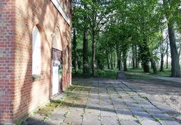  (photo)