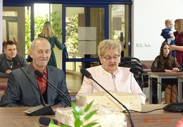  (photo)