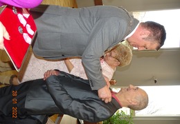  (photo)